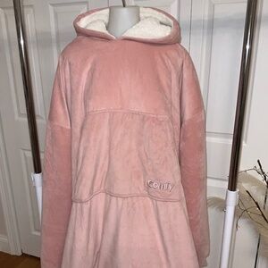 EUC The Comfy Hooded Wearable Blanket Hoodie Pullover Sweatshirt Pink